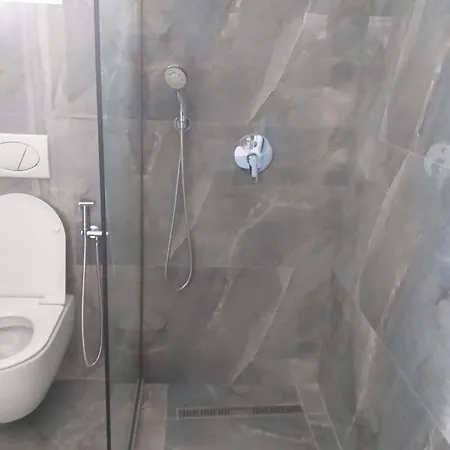 Hotel Deka-x Sarande
