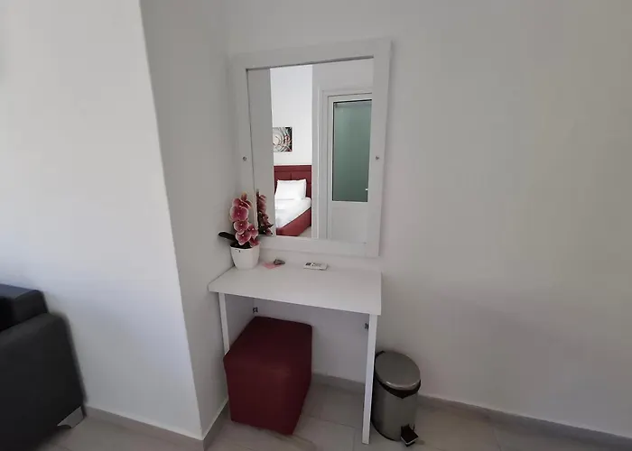 Deka-x Саранда