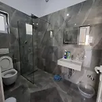 Deka-x * Sarandë