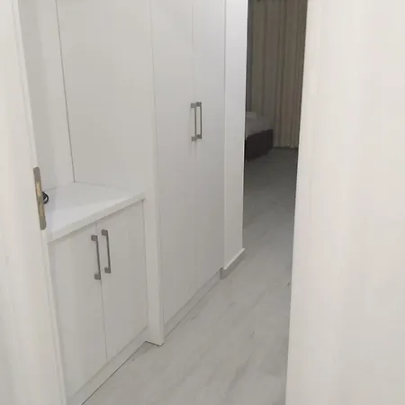 Hotel Deka-x