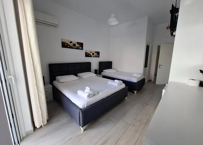 Deka-x Hotel Sarandë